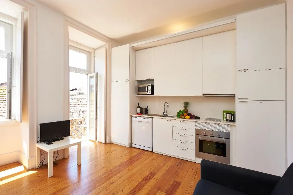 STUDIO STANDARD Room, Hello Lisbon Conde Barao Apartments, Lisbon