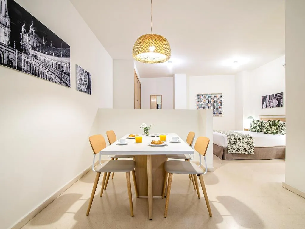 STUDIO CAPACITY 2 Room, Pierre & Vacances Sevilla, Seville