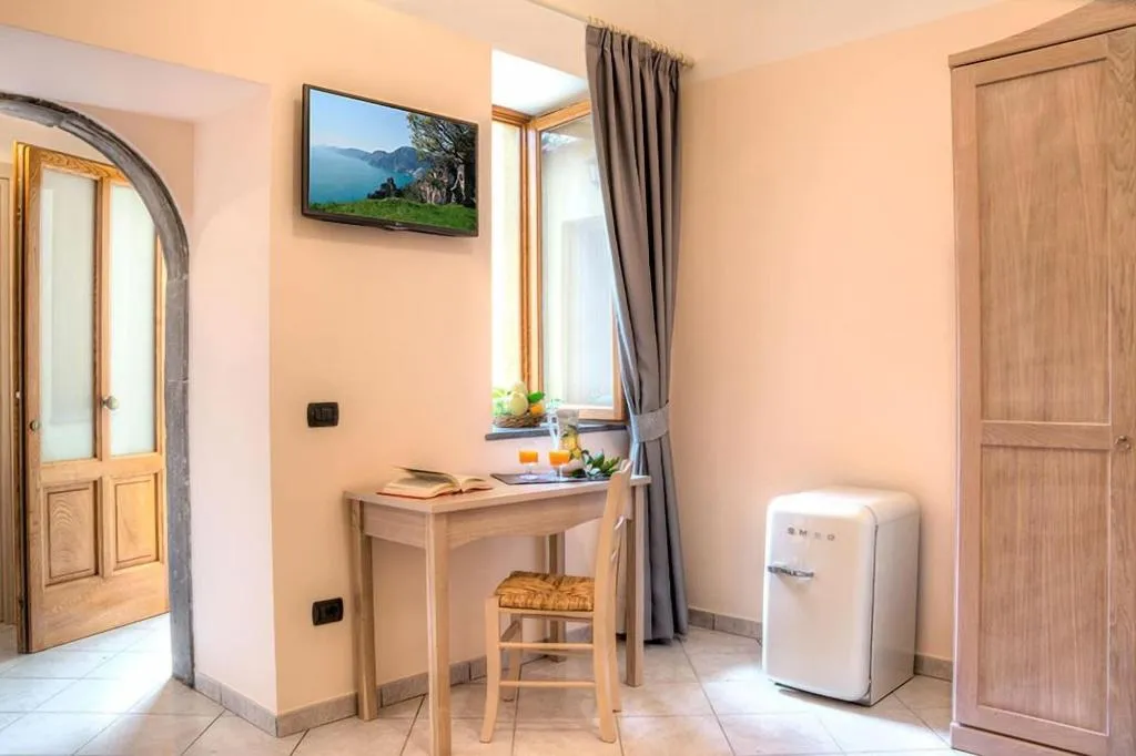 Room, Casa Nannina, Naples
