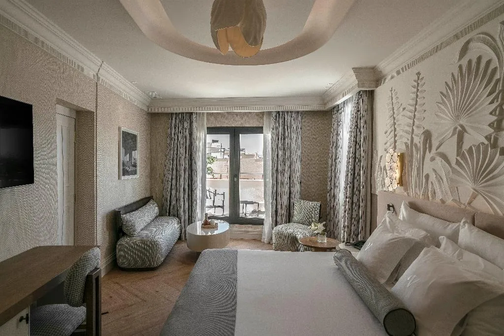 JUNIOR SUITE STANDARD Room, Vincci Madrid Centrum, Madrid