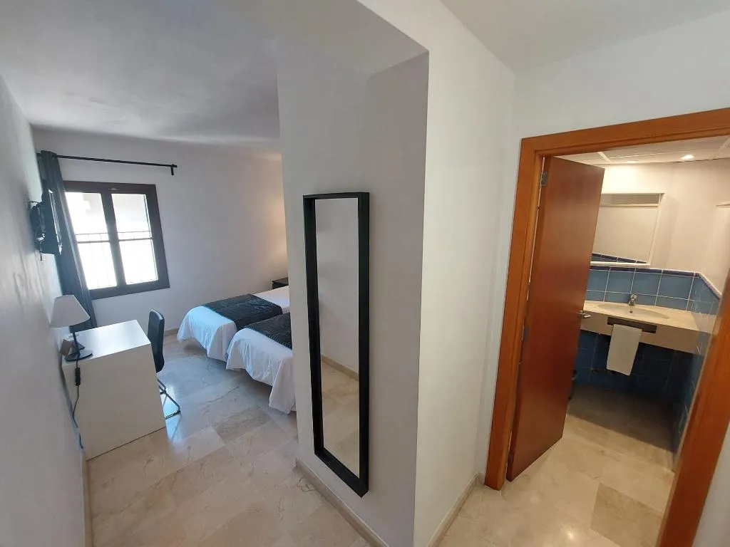 TRIPLE BASIC Room, My Rooms Manacor Centre By My Rooms Hotels, Majorca