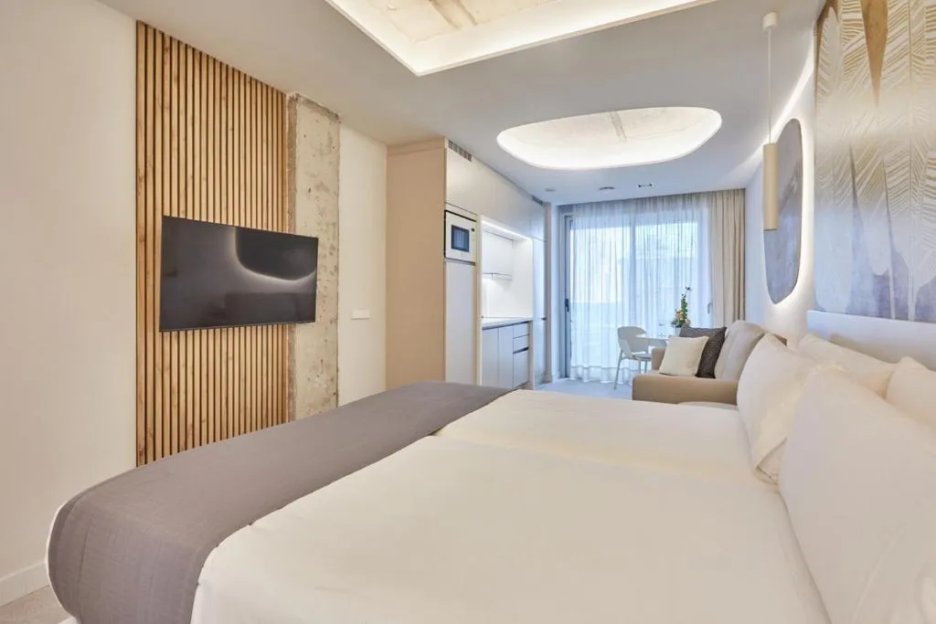 SUITE WITH TERRACE Room, Silken Atlantis Suites - Holiday Homes, Gran Canaria
