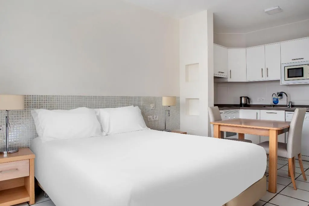 STUDIO STANDARD Room, Santa Barbara Golf & Ocean Golf Club, Tenerife