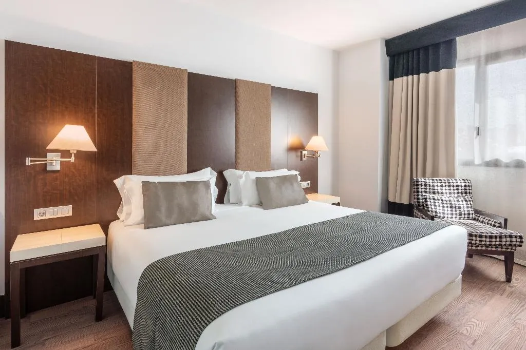 Double or Twin STANDARD Room, Catalonia El Retiro, Madrid