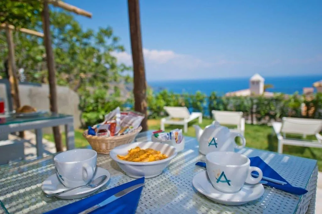 Terrace, Albadamare Boutique Hotel, Naples