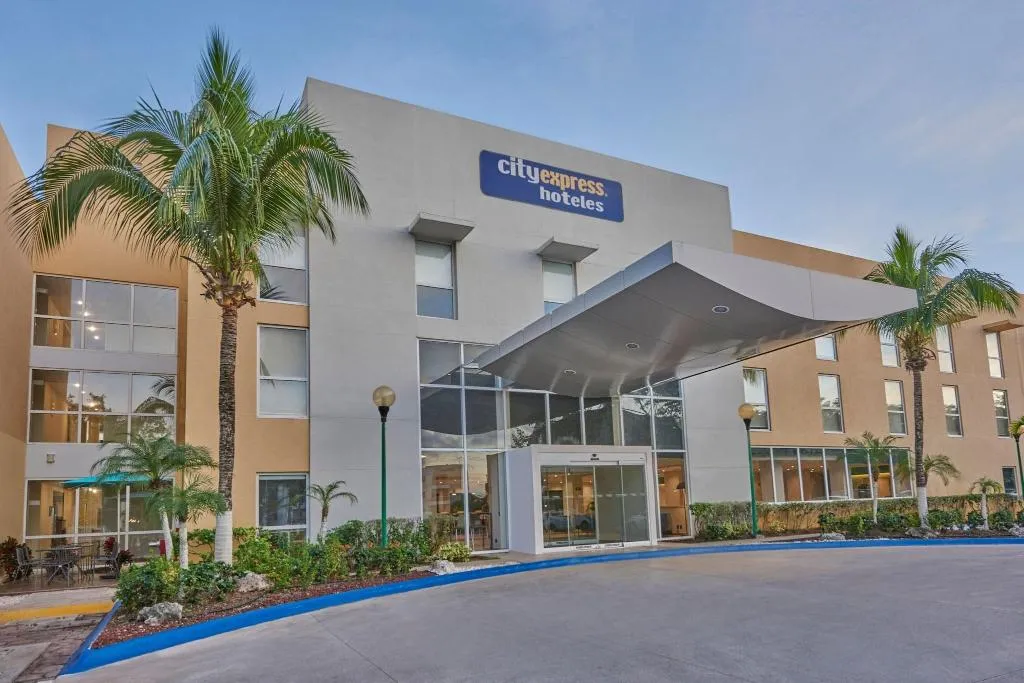 General view, City Express By Marriott Playa del Carmen, Playa Del Carmen