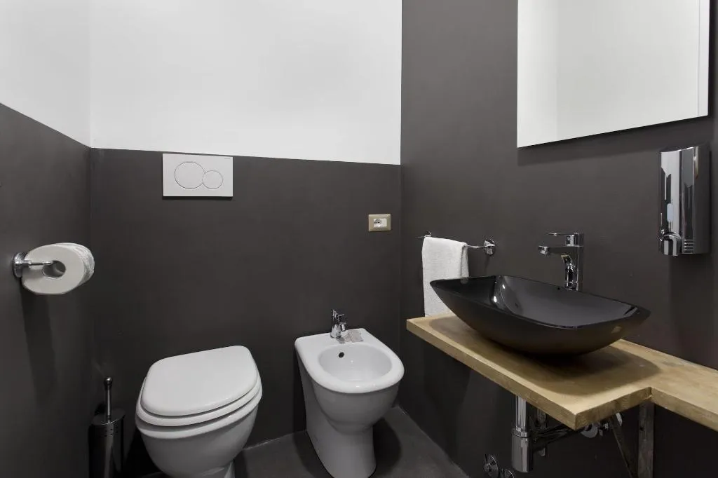 Room, Secret Rhome, Rome