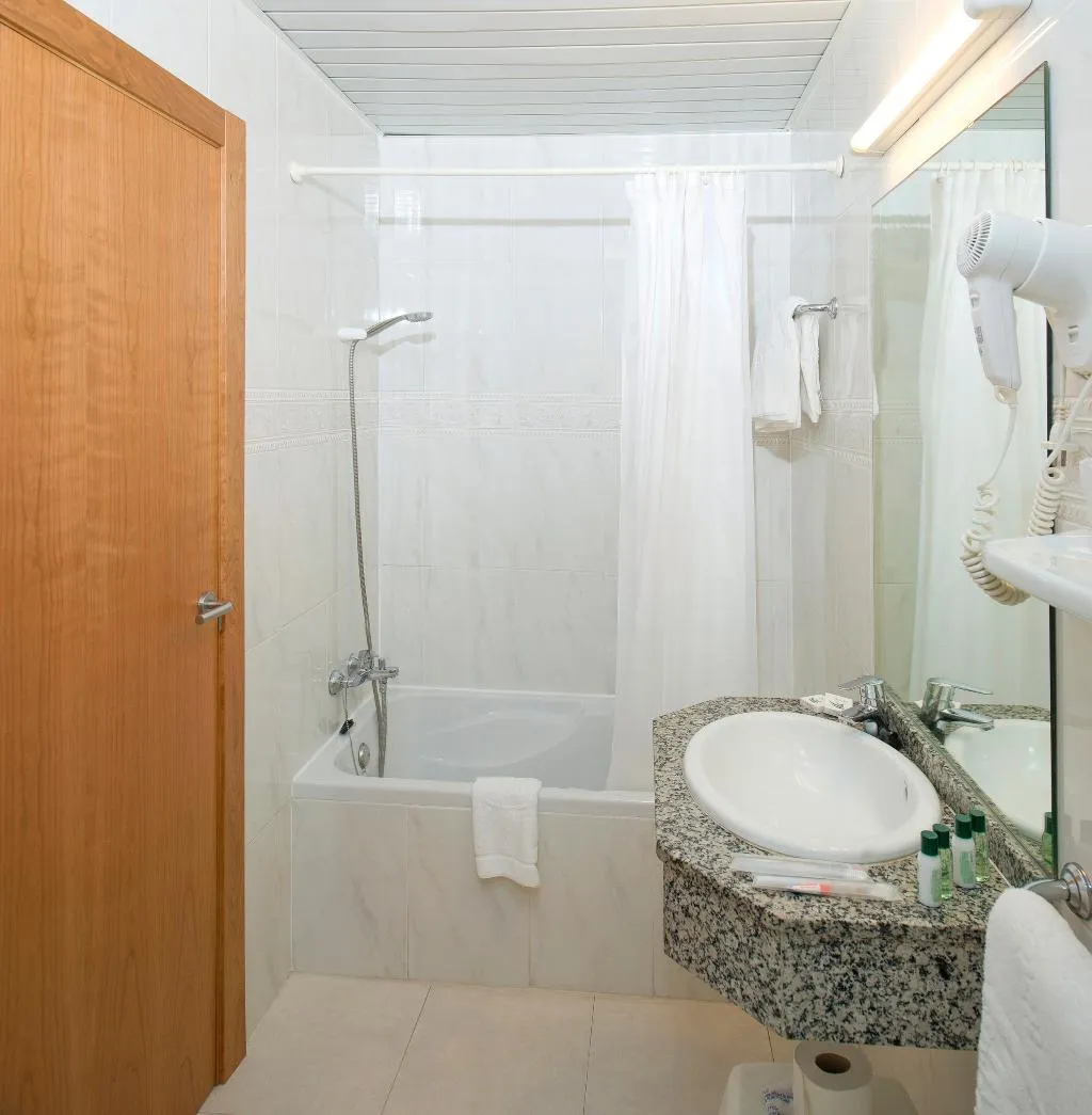 Double or Twin ECONOMY Room, Osiris Ibiza, Ibiza