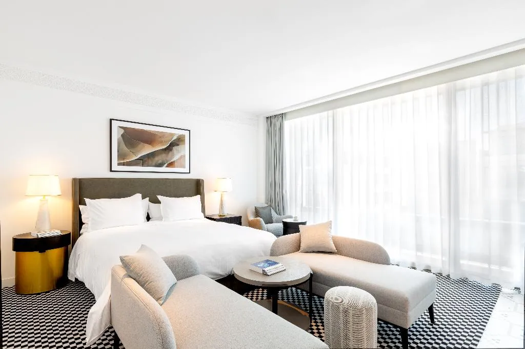 JUNIOR SUITE KING SIZE BED Room, Fairmont Residences La Marina Rabat-Sale, Rabat