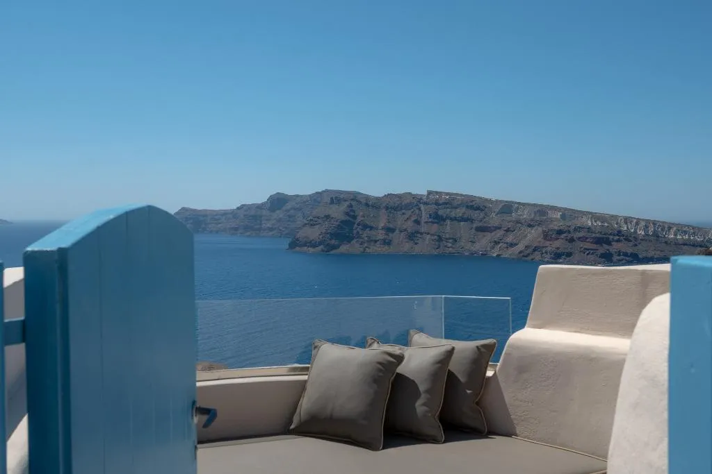 VILLA HONEYMOON Room, Nano Villa Oia, Santorini