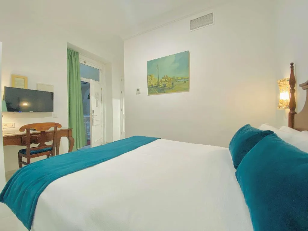 Room, Hotel Las Cortes De Cadiz, Costa De La Luz