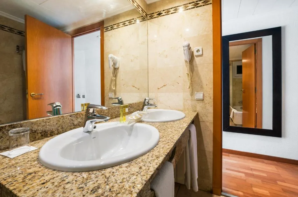 Room, Eurostars Cristal Palace, Barcelona