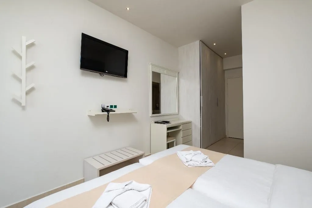 Double or Twin STANDARD Room, Dimitrios Beach Hotel, Crete