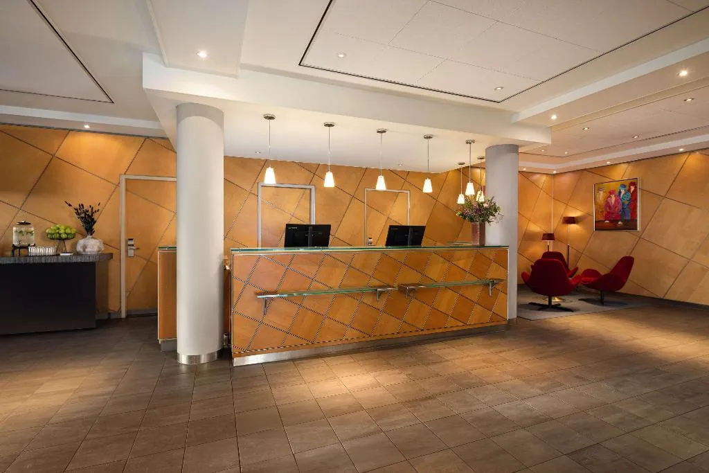 Lobby, NH Groningen, Amsterdam