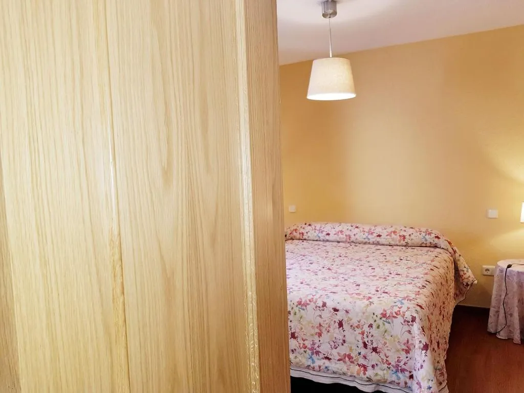 Room, Hostal Puerta Bonita, Madrid