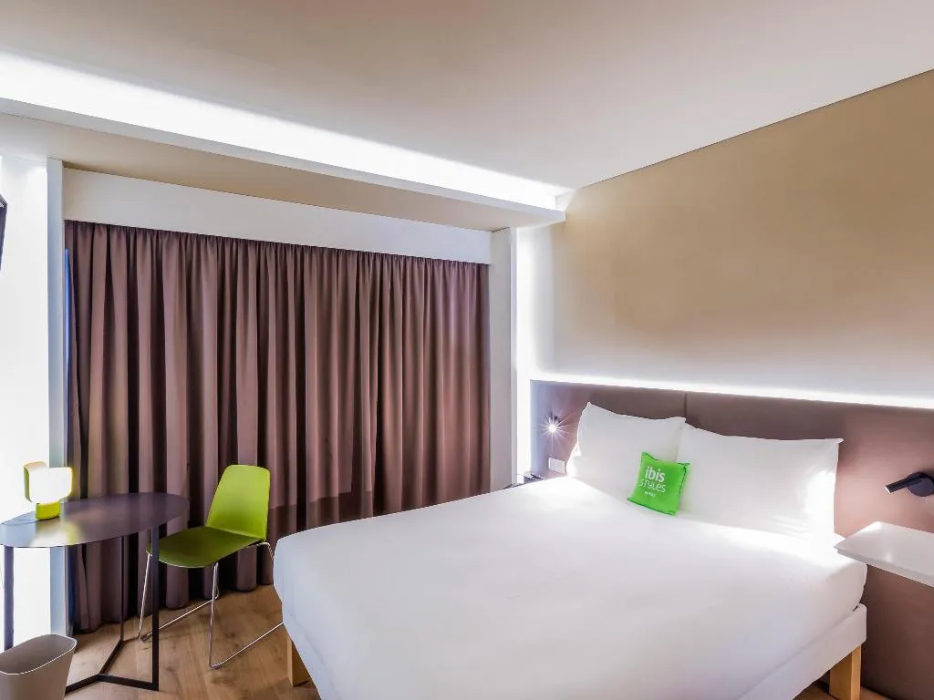 Room, ibis Styles Lisboa Centro Marquês de Pombal, Lisbon