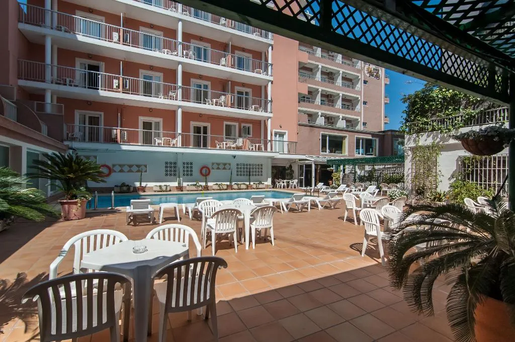 Pool, San Luis, Valencia