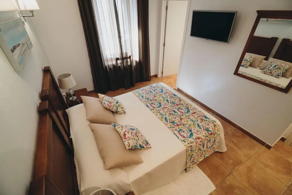 Room, Can Serrete, Majorca