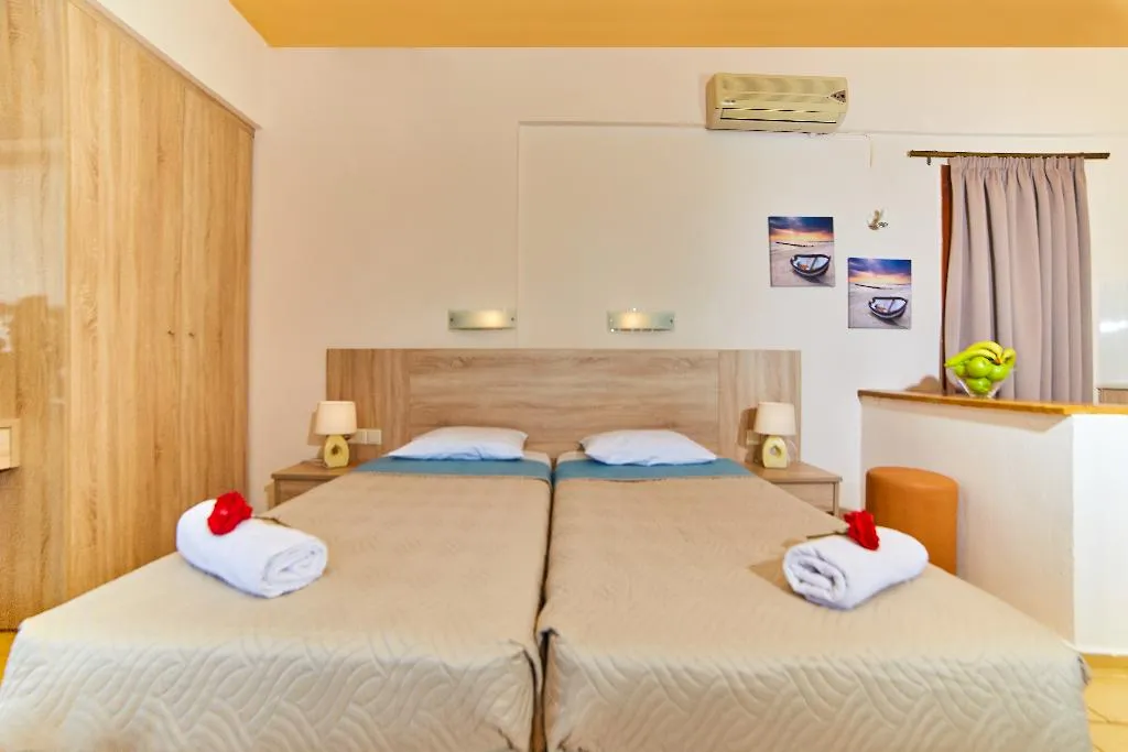 STUDIO CAPACITY 2 Room, Villa Diasselo, Crete