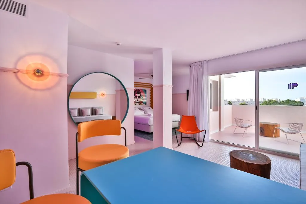 SUITE CAPACITY 1 Room, Paradiso Art Hotel, Ibiza