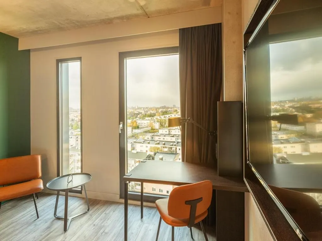 Double or Twin STANDARD Room, Holiday Inn - the niu, Fender Amsterdam, Amsterdam