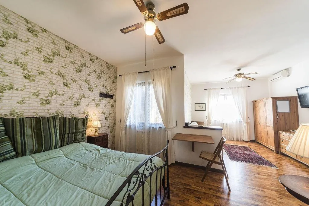 Room, Casale dell'Insugherata B&B Roma, Rome