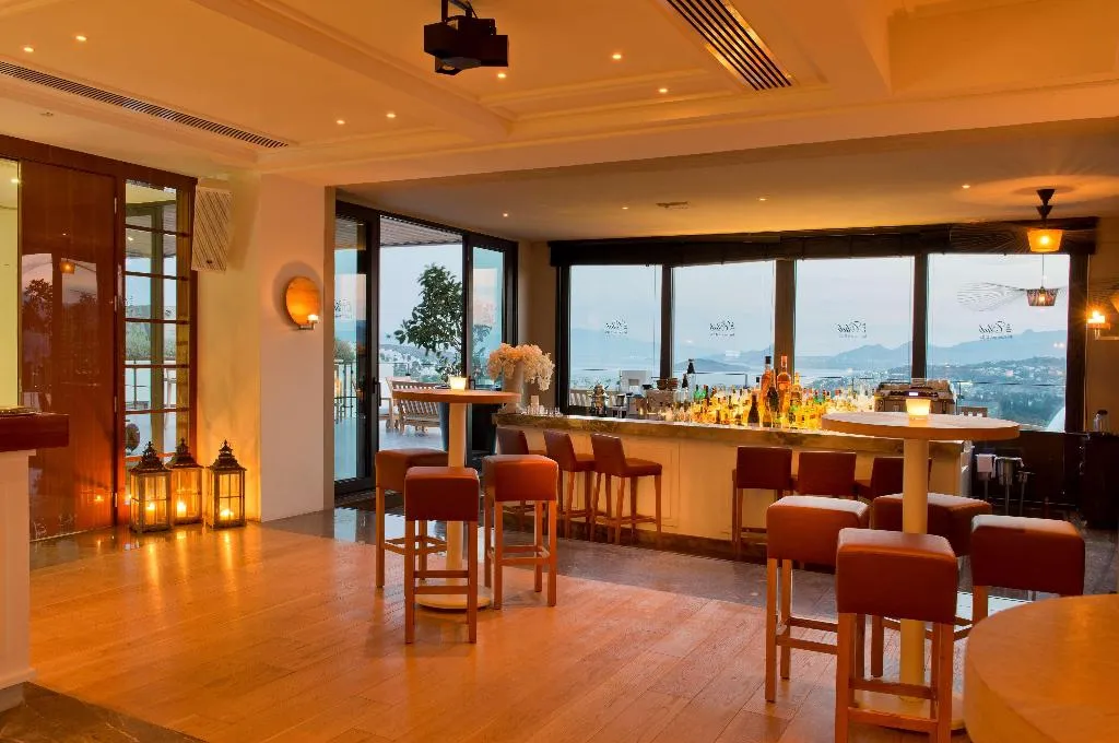 Bar, Ramada Resort by Wyndham Bodrum, Bodrum