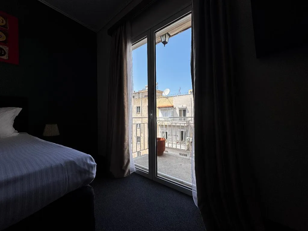 SUITE STANDARD Room, Connect Suites, Athens