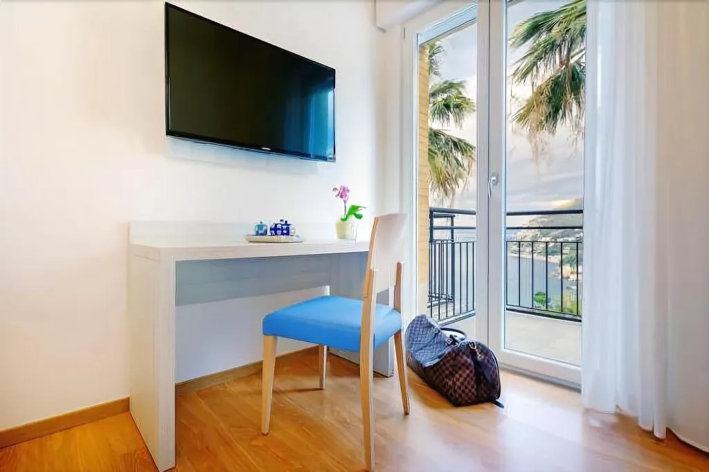 Room, Hotel Aequa, Naples
