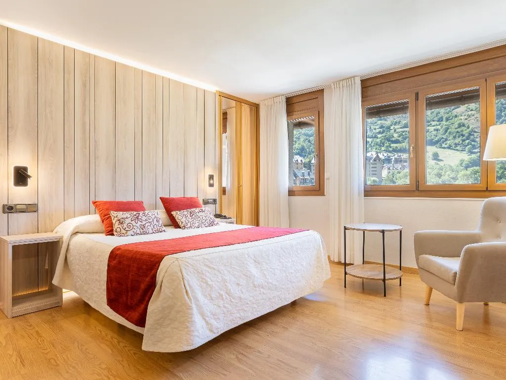 Double or Twin STANDARD Room, Eth Solan, Costa Brava