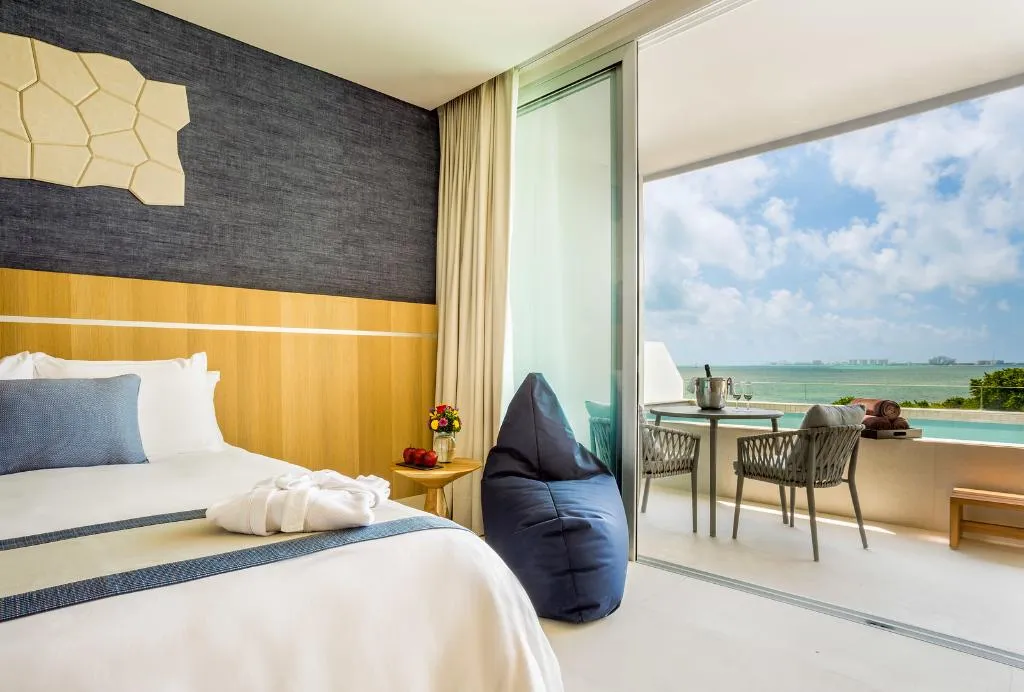 FAMILY ROOM SEA VIEW WITH PRIVATE POOL Room, Dreams Vista Cancun Golf & Spa Resort, Cancun Area