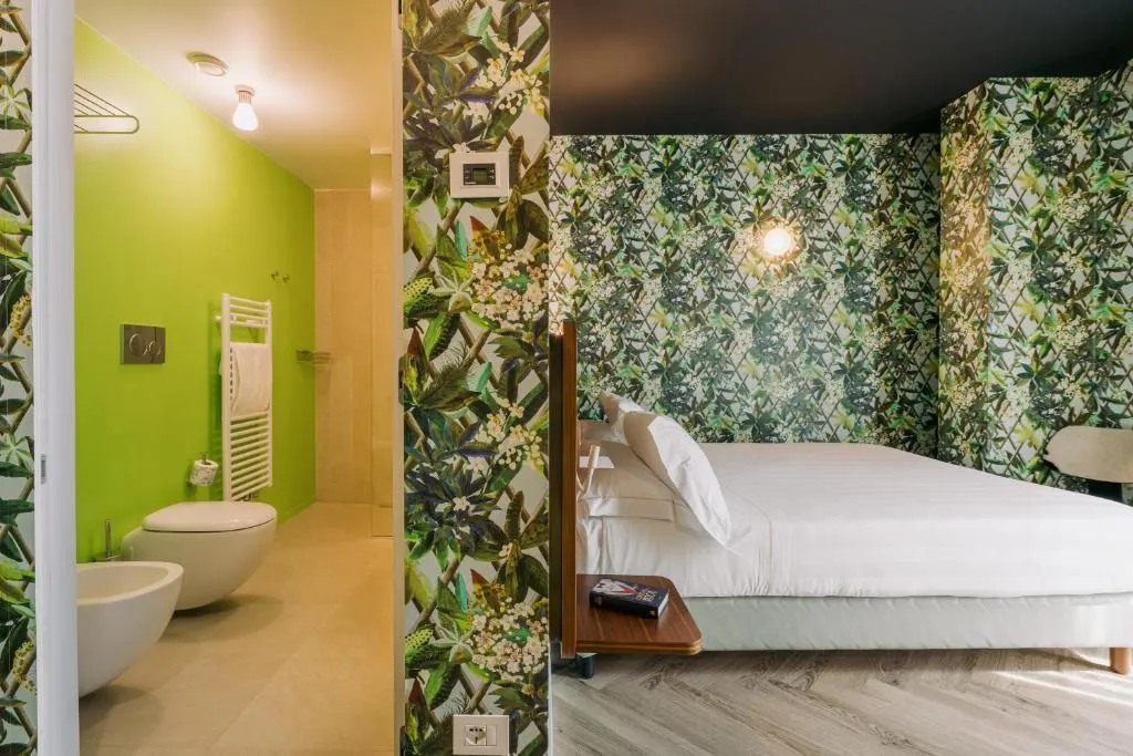 DOUBLE SUPERIOR QUEEN BED Room, Collini Rooms WorldHotels Crafted, Milan
