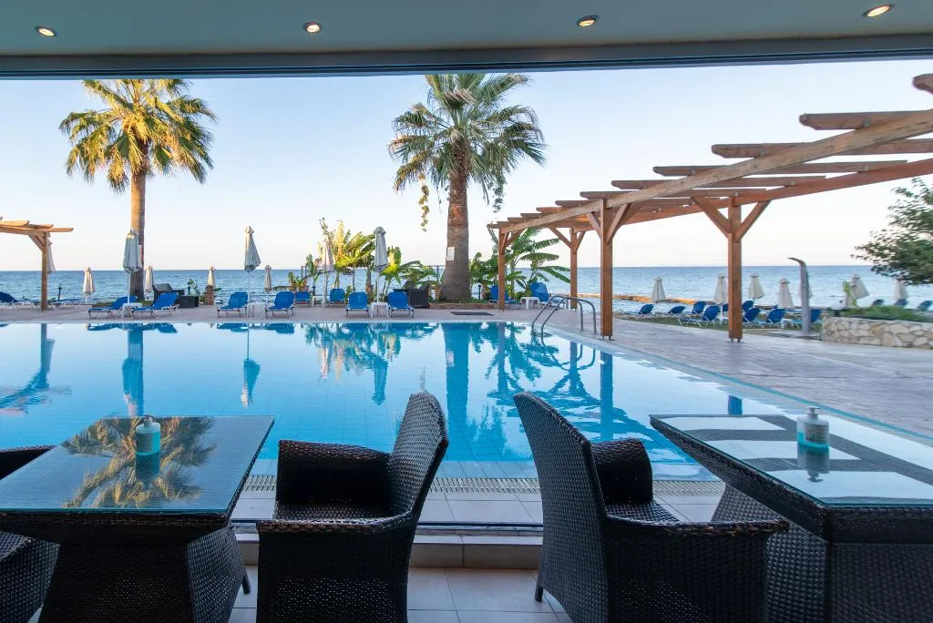 Pool, Belussi Beach, Zante