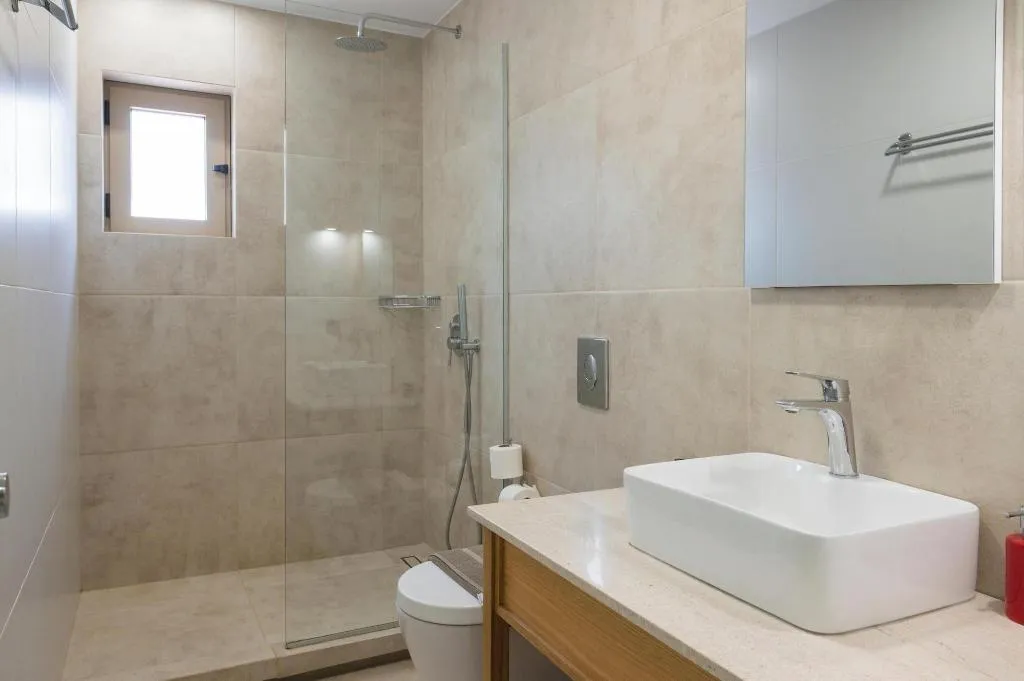 Room, Petritos Rooms And Studios, Crete
