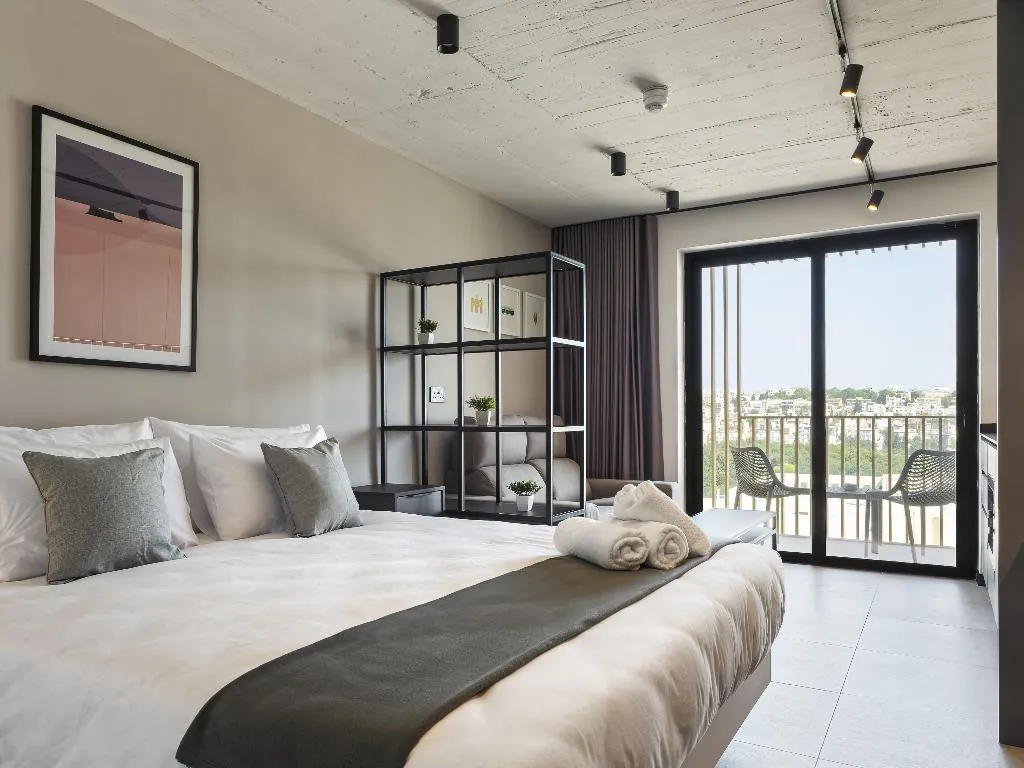 STUDIO CAPACITY 2 Room, Aparthotel Adagio Malta Central, Malta