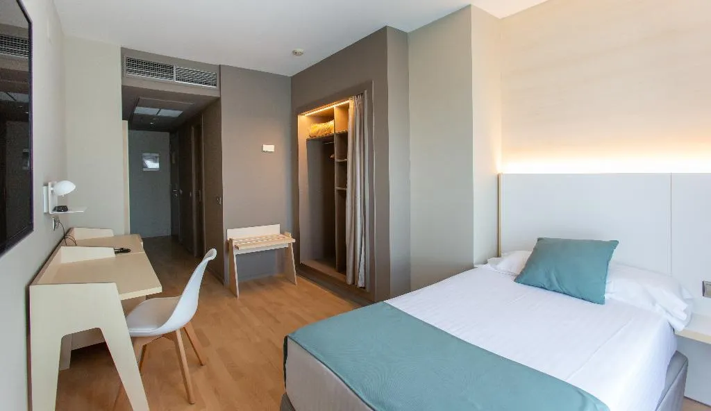 DOUBLE SINGLE USE STANDARD Room, Olympia Hotel Events & Spa, Valencia