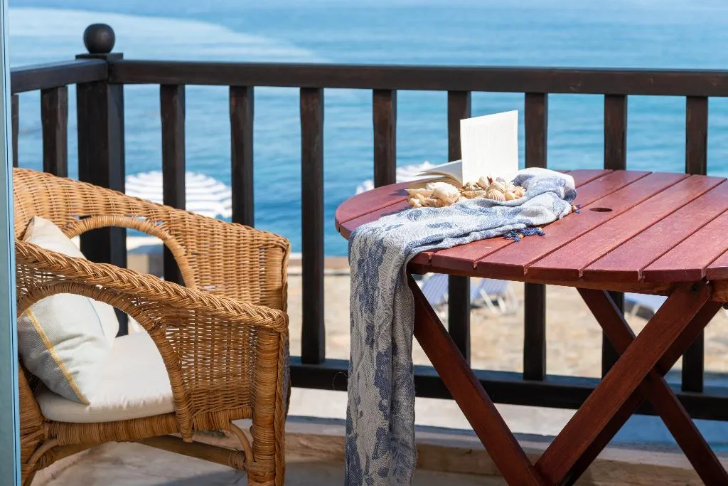 APARTMENT SUPERIOR SEA FRONT Room, Porto Sisi Hotel Apartments, Crete