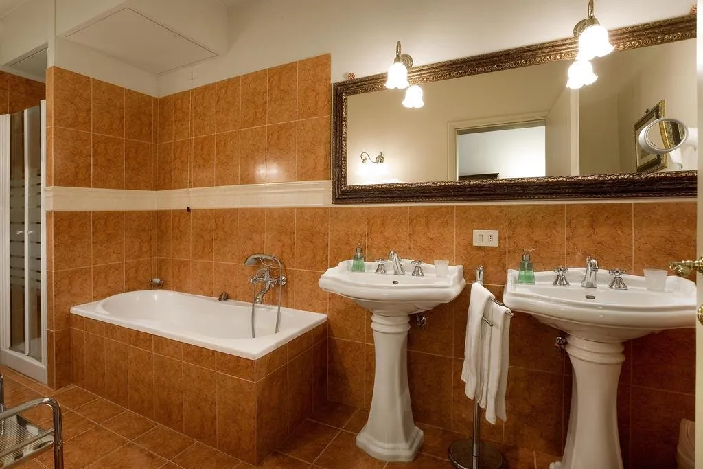 SUITE STANDARD Room, All-Suites Palazzo Magnani Feroni, Florence