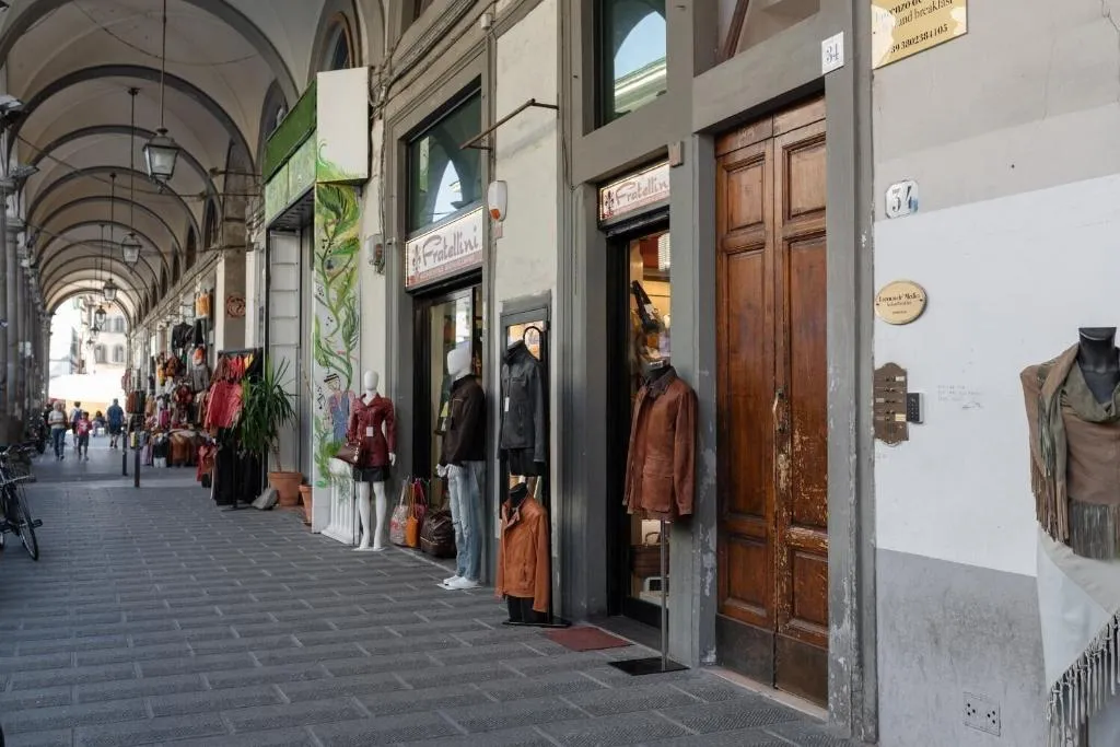 General view, B B Lorenzo De Medici, Florence