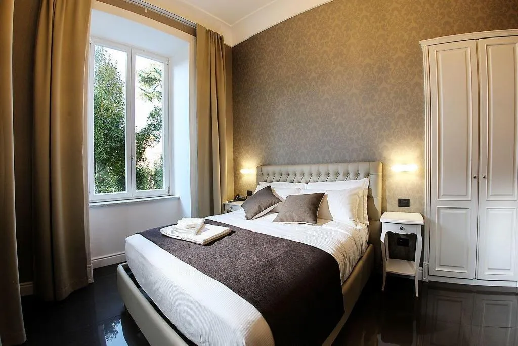 Room, Villa San Martino, Naples