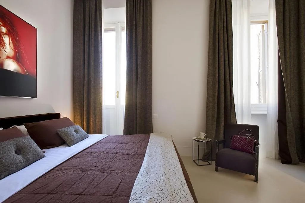 Room, Piazza Di Spagna 9, Rome