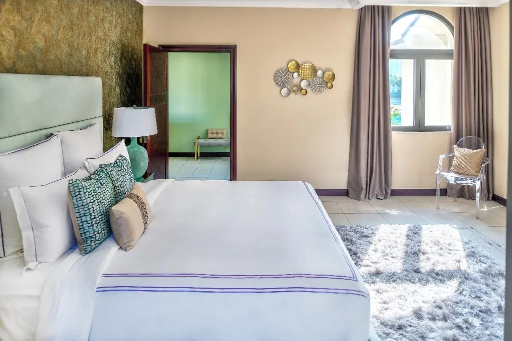 VILLA SEVEN BEDROOMS WITH MORE THAN THREE BATHROOMS Room, Dream Inn Dubai - Palm Villa, Dubai