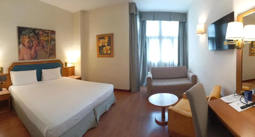 DOUBLE SUPERIOR Room, iH Hotels Milano Eur, Milan