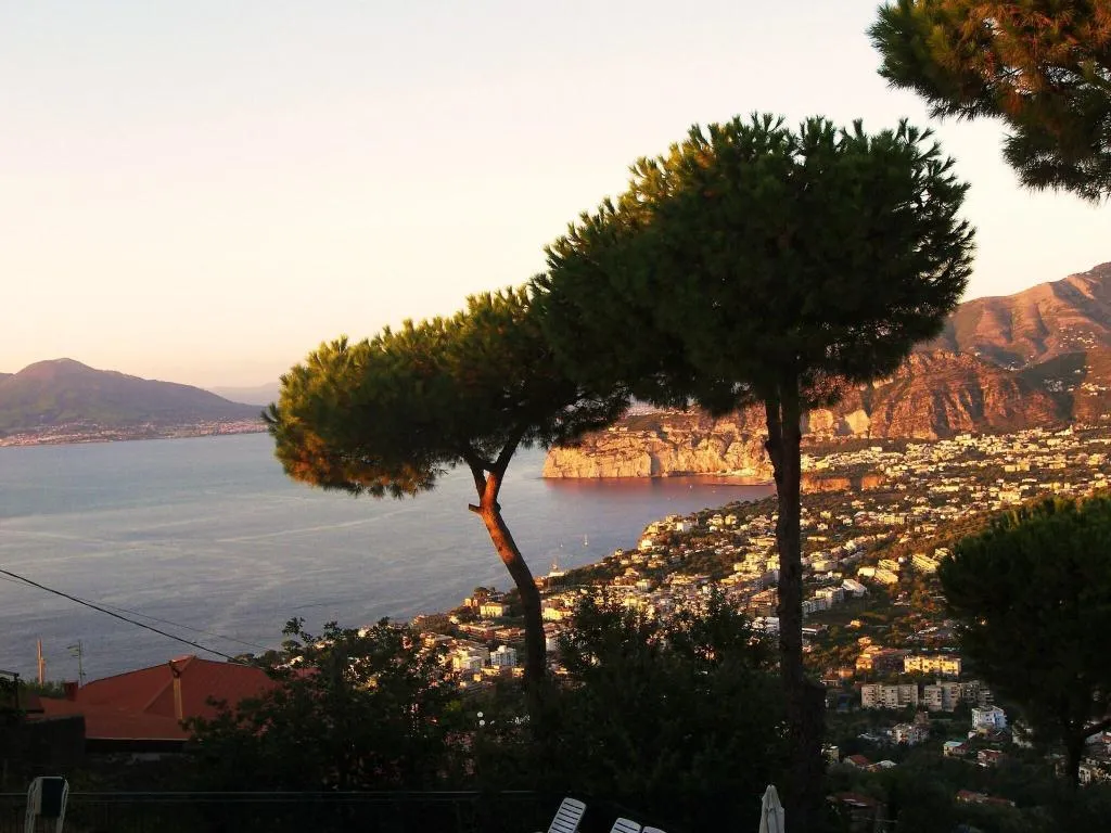 General view, Villa Fiorita, Naples