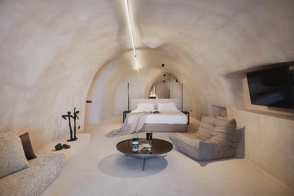 SUITE STANDARD Room, Divine Cave Experience, Santorini