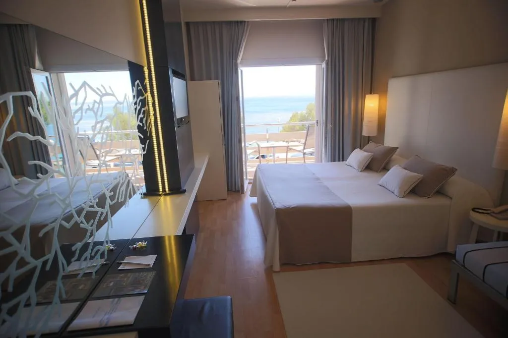 Room, Canyelles Marina 3000, Costa Brava