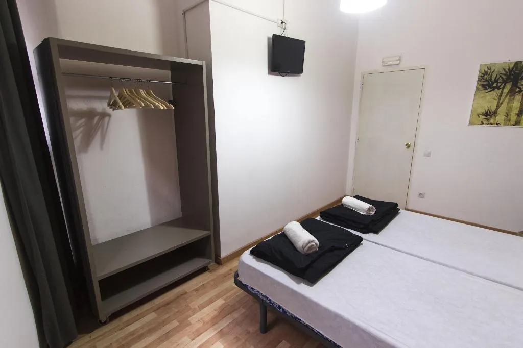 Room, Break N Bed Hostel, Barcelona