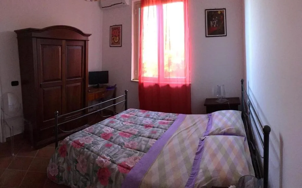 Room, B&B villa zia Febronia, Catania