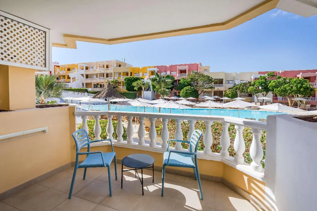 APARTMENT POOL VIEW Room, Servatur Isora Suite, Tenerife