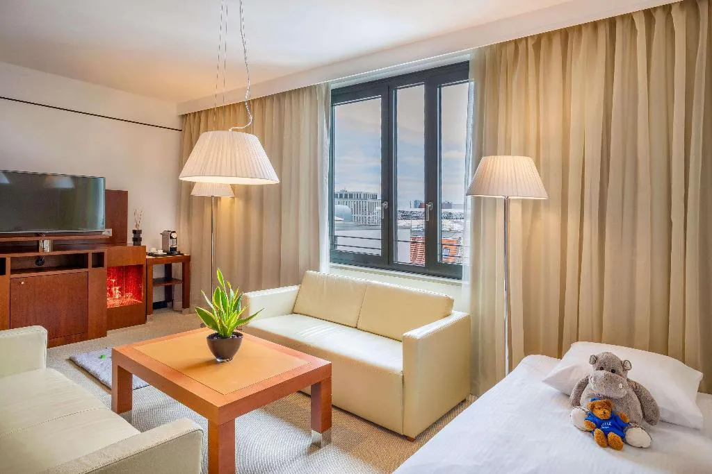 Room, Melia Berlin, Berlin